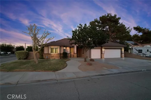 43256 W Durango Ln, Lancaster, CA 93536