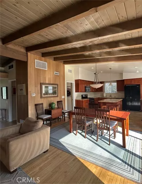 5835 Babbitt Avenue, Encino (los Angeles), CA 91316