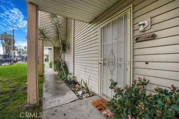 San Fernando, CA 91345,9920 Sepulveda Boulevard #1