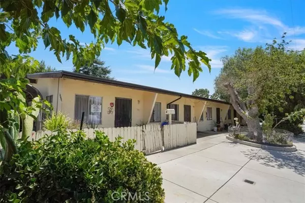 24273 Arch Street, Newhall (santa Clarita), CA 91321