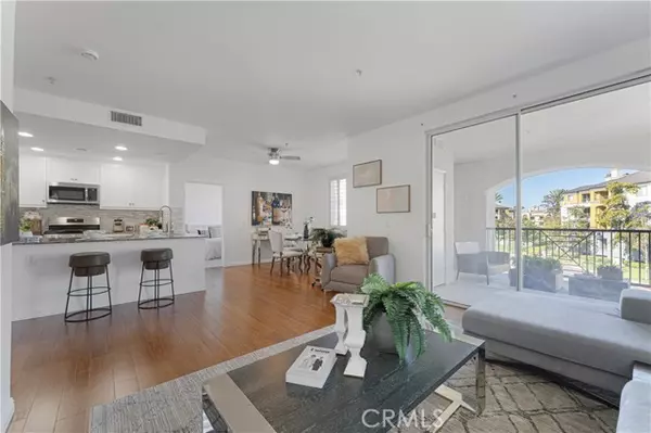 Irvine, CA 92612,2380 Scholarship