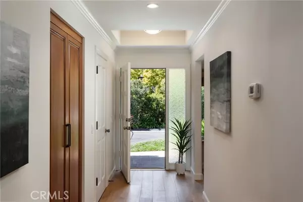 Los Altos, CA 94022,72 Bay Tree Lane