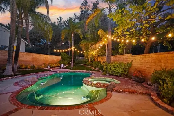 Valencia (santa Clarita), CA 91354,27358 Brighton Lane