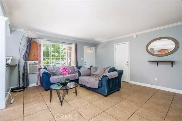 Palmdale, CA 93550,38632 Lemsford Avenue