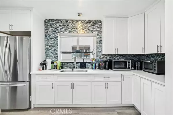 Oxnard, CA 93030,1349 Edgewood Way #49