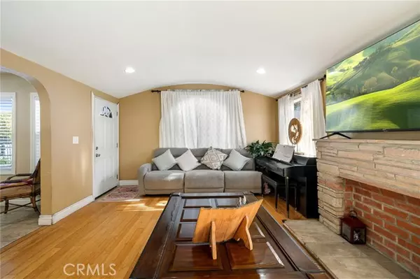 Los Angeles, CA 90044,1337 W Gage Avenue