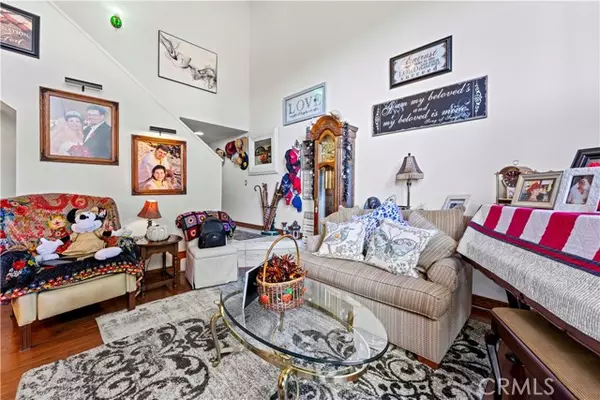 Valencia (santa Clarita), CA 91355,23216 Kimmore #46