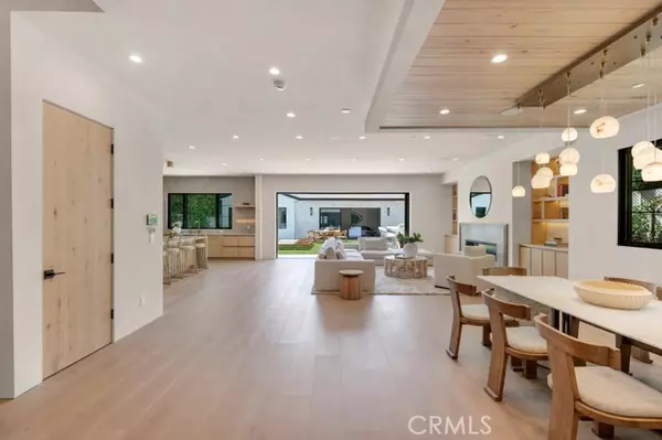 Studio City (los Angeles), CA 91604,12420 Milbank Street