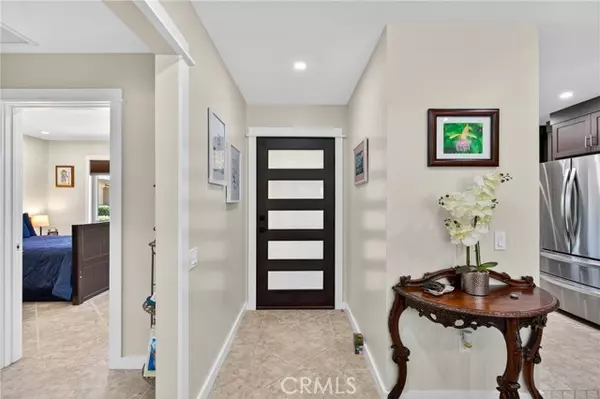 Camarillo, CA 93012,24122 Village 24