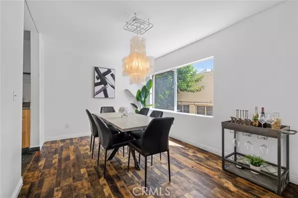 Encino (los Angeles), CA 91316,5339 Newcastle Avenue #112