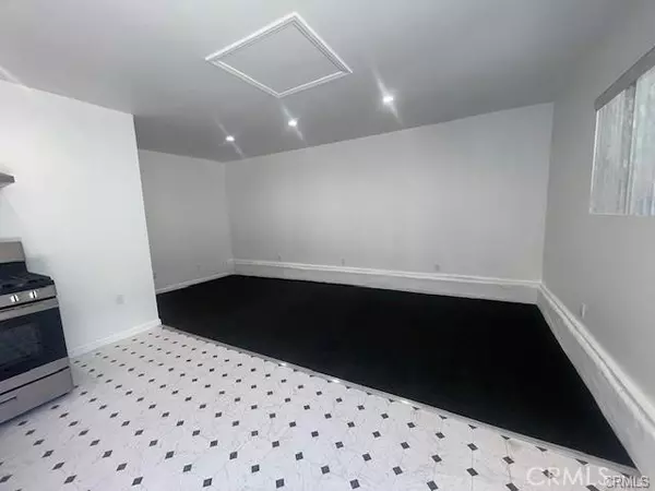 Reseda (los Angeles), CA 91325,6702 tampa