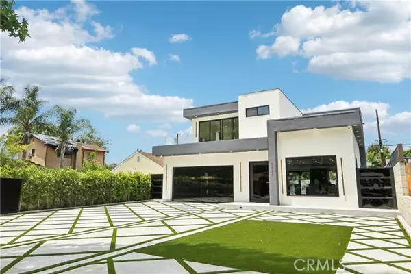 Burbank, CA 91504,2227 N Lamer Street