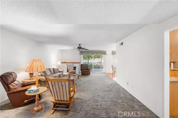 Newhall (santa Clarita), CA 91321,26336 Green Terrace Drive