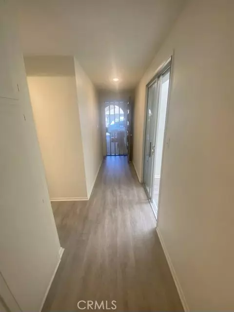 Newhall (santa Clarita), CA 91321,26827 Circle Of The Oaks