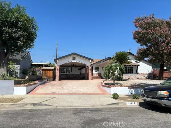 San Fernando, CA 91340,12826 Bromont Avenue