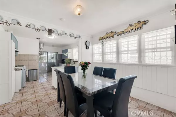 Los Angeles, CA 90042,5413 Meridian Street