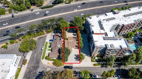 22151 Clarendon Street, Woodland Hills (los Angeles), CA 91367