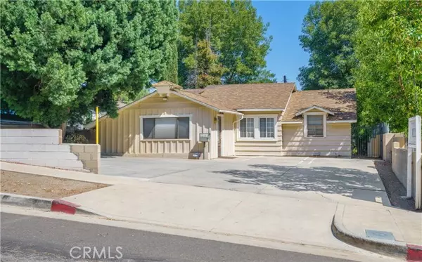 Woodland Hills (los Angeles), CA 91367,22151 Clarendon Street