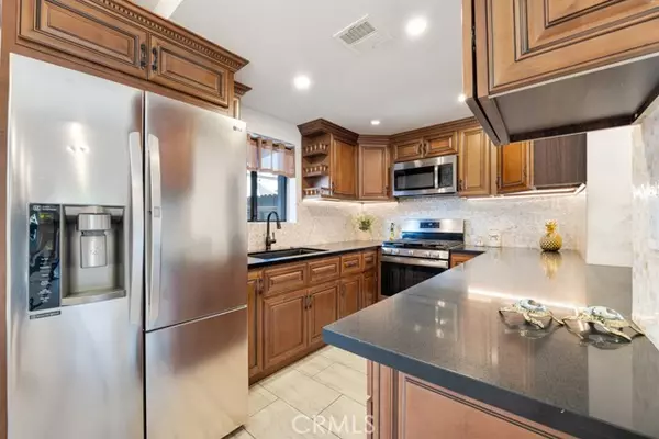 North Hills (los Angeles), CA 91343,9635 Sepulveda Boulevard #1