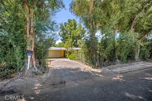 Chatsworth (los Angeles), CA 91311,21724 Chatsworth Street