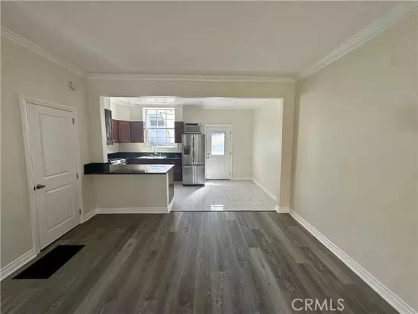 Los Angeles, CA 90028,1760 N Las Palmas Avenue