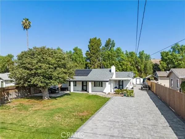 Simi Valley, CA 93063,4321 Apricot Road