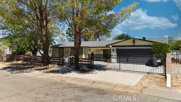 17535 Highacres Avenue, Lake Los Angeles, CA 93591