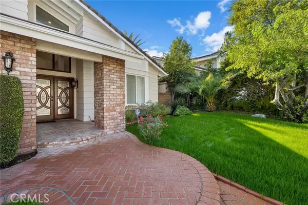 West Hills (los Angeles), CA 91304,23624 Elkwood Street
