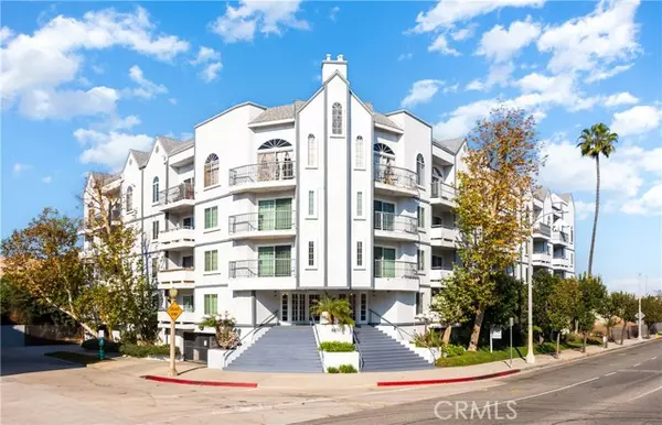 4401 Sepulveda Boulevard #107, Sherman Oaks, CA 91403