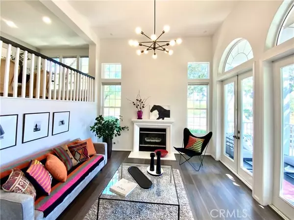 Valencia (santa Clarita), CA 91355,24024 Bridgeport Lane #25