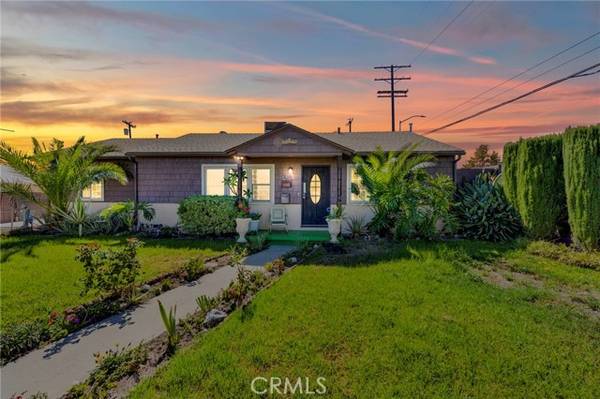 8253 Beeman Avenue, North Hollywood (los Angeles), CA 91605