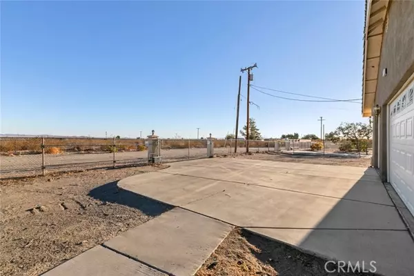 Phelan, CA 92371,4427 Begonia Road