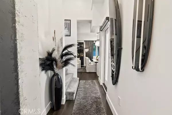 Woodland Hills (los Angeles), CA 91364,5305 Campo Rd