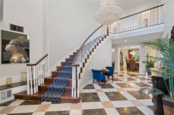 West Hills (los Angeles), CA 91304,7607 Carmenita Lane