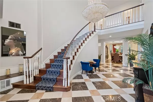 West Hills (los Angeles), CA 91304,7607 Carmenita Lane