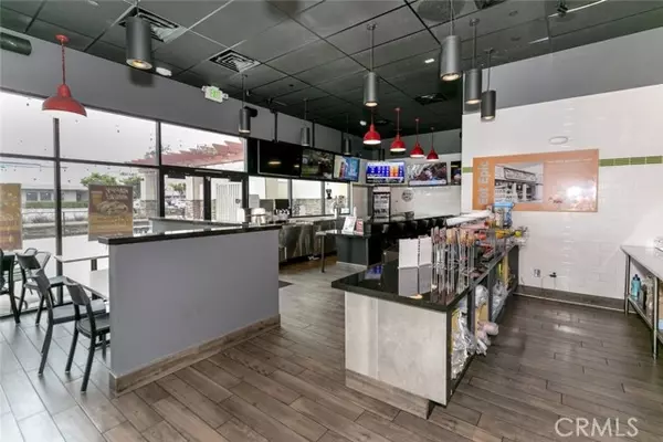 Long Beach, CA 90807,4494 Atlantic