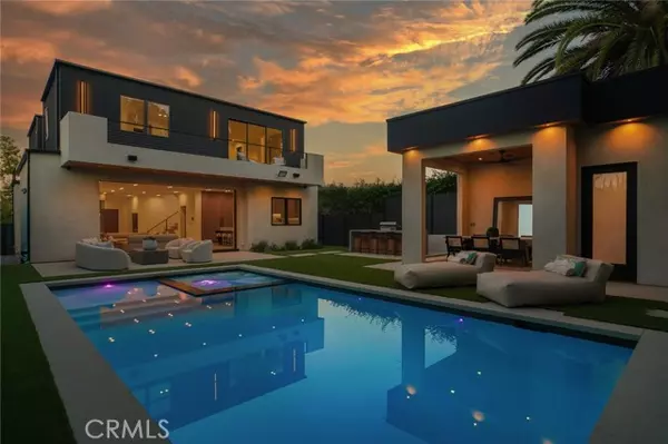 Sherman Oaks, CA 91423,4219 Costello Avenue