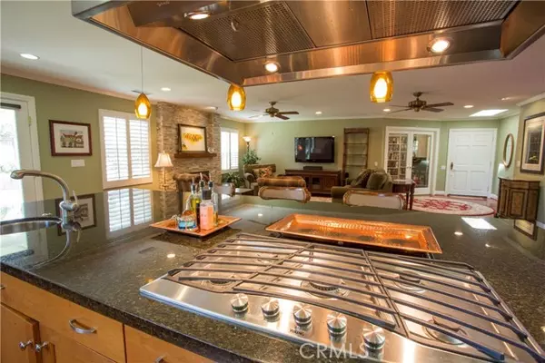 Calabasas, CA 91302,26106 Veva Way