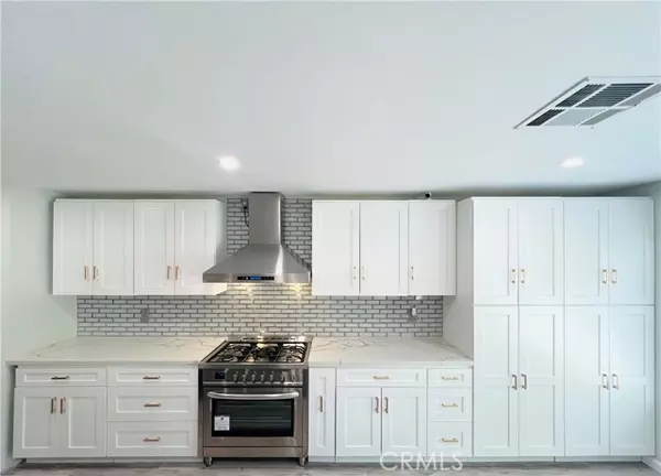 Calabasas, CA 91302,23777 Mulholland Hwy #9