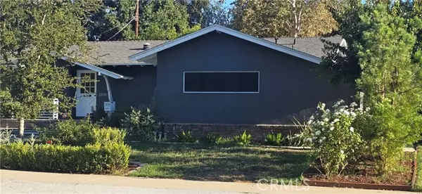 Canoga Park (los Angeles), CA 91304,22128 Burton Street