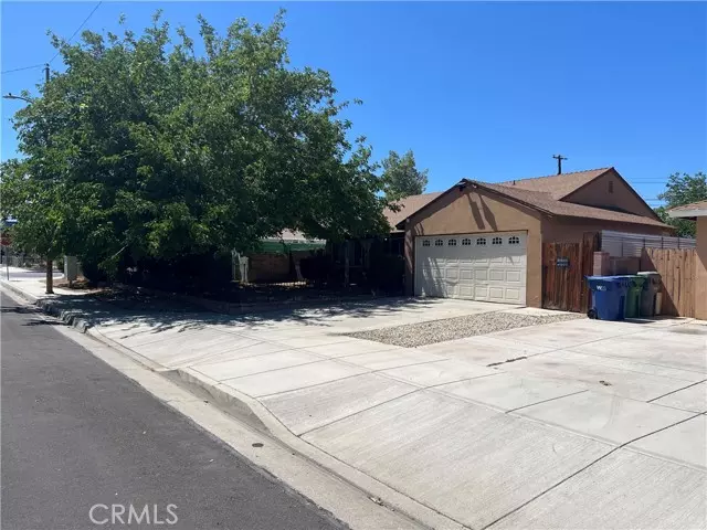 Palmdale, CA 93550,38609 32nd Street