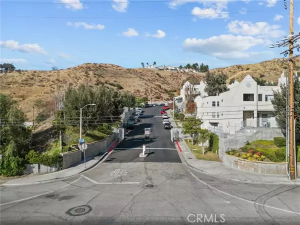 Canyon Country (santa Clarita), CA 91351,18209 Sierra #95