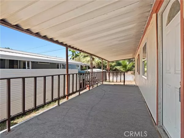 Canyon Country (santa Clarita), CA 91351,18540 Soledad Canyon Road #122