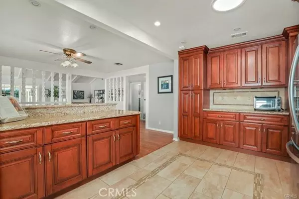 Newhall (santa Clarita), CA 91321,23344 Cedartown Street