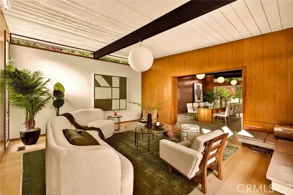 1816 N Stanley Avenue, Los Angeles, CA 90046