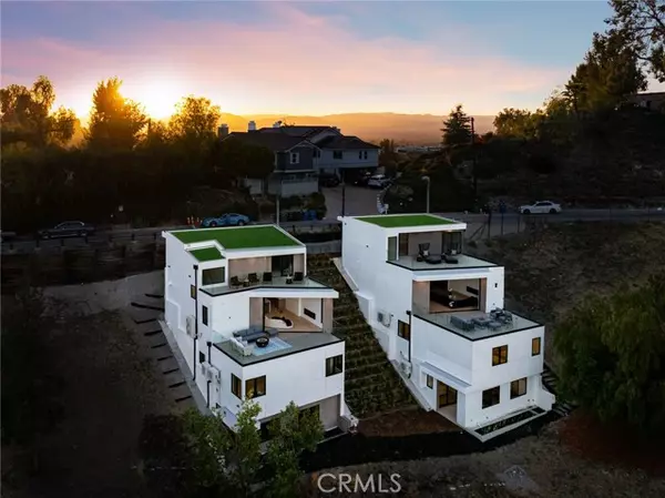 Woodland Hills (los Angeles), CA 91364,5130 Medina Road