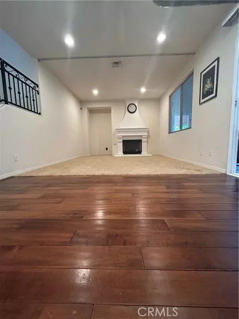 Winnetka (los Angeles), CA 91306,19846 Stagg Street