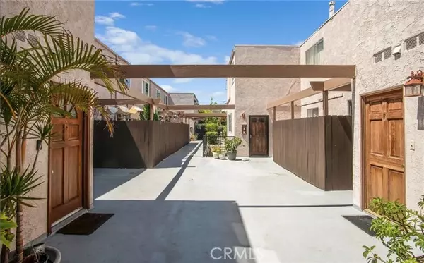 3121 Colorado Ave, Santa Monica, CA 90404