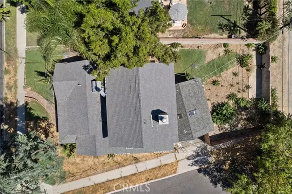 Reseda (los Angeles), CA 91335,19448 Kittridge Street