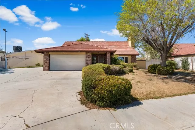 Lancaster, CA 93534,1728 Linda Avenue